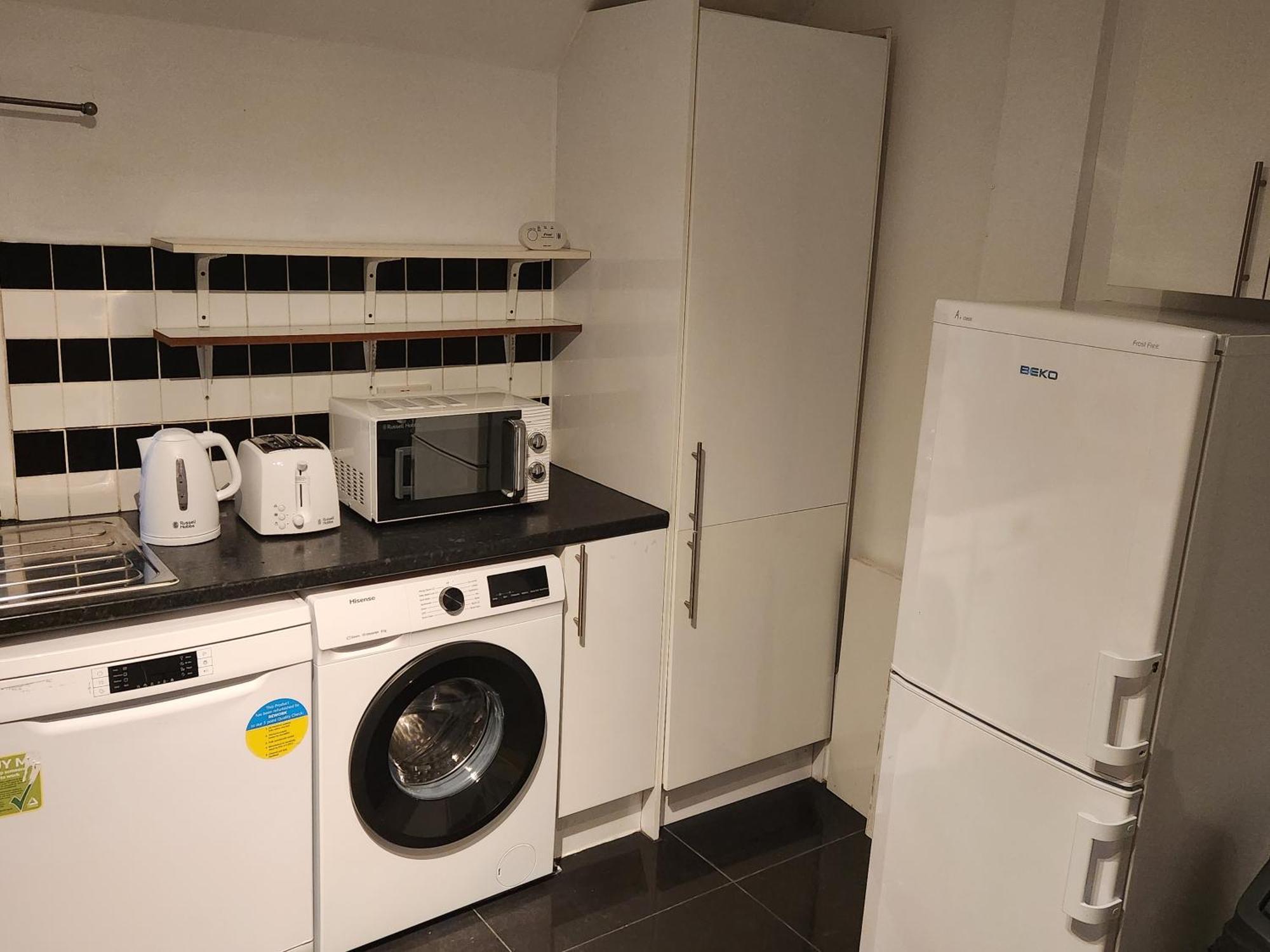 Flat With Work Station, Monitor, Smart Tv & Netflix Διαμέρισμα Λονδίνο Εξωτερικό φωτογραφία