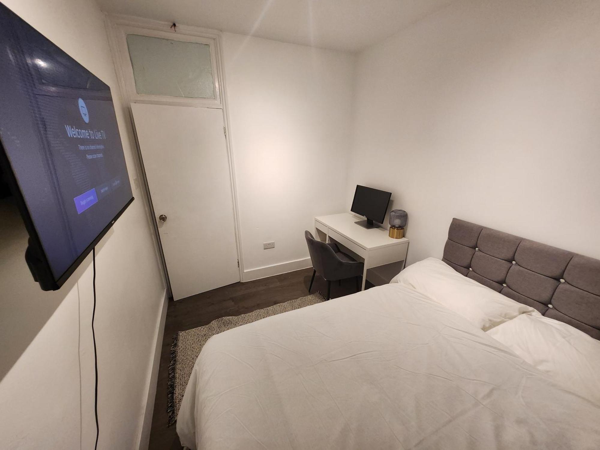 Flat With Work Station, Monitor, Smart Tv & Netflix Διαμέρισμα Λονδίνο Εξωτερικό φωτογραφία