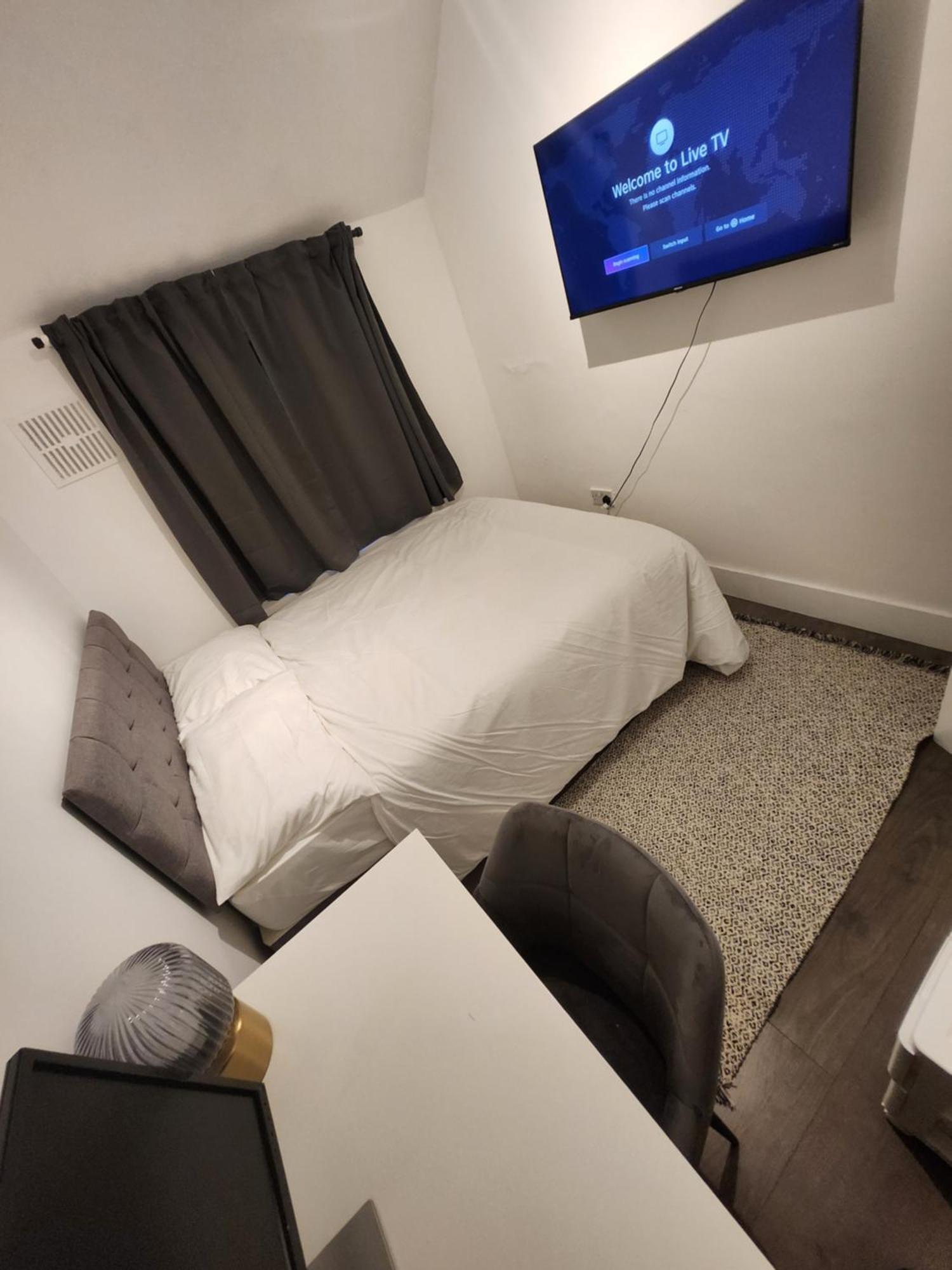 Flat With Work Station, Monitor, Smart Tv & Netflix Διαμέρισμα Λονδίνο Εξωτερικό φωτογραφία